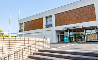 静岡県立中央図書館